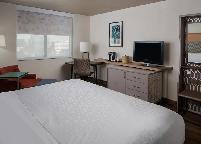 Holiday Inn Tampa Westshore - Airport Area By Ihg