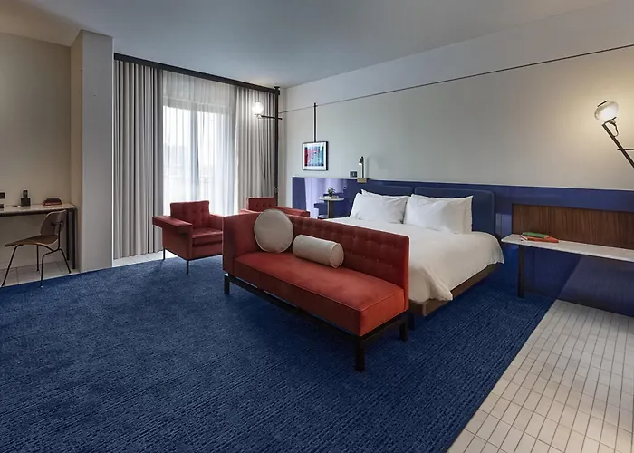Hotel Haya Tampa