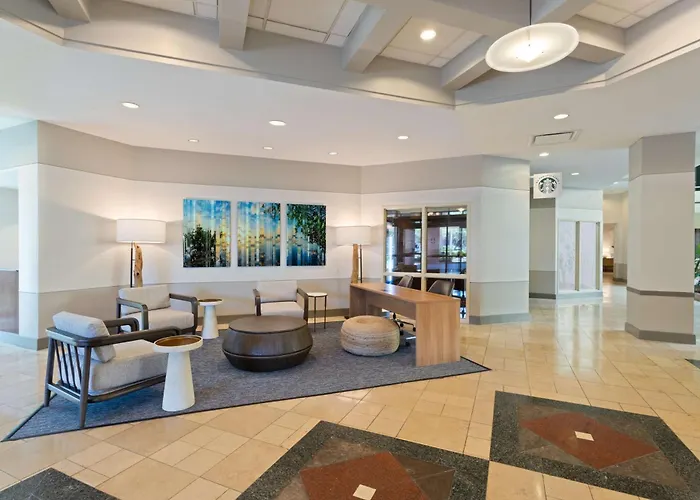Embassy Suites By Hilton Tampa Usf Near Busch Gardens